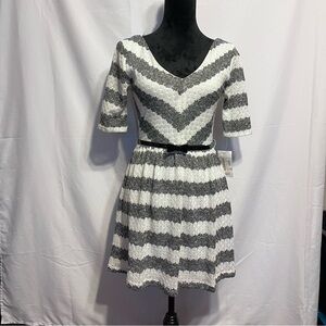 Jodi Kristopher Gray and White Chevron Dress juniors fully lined NWT medium